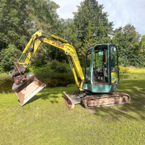 Miniekskavaatori rent (pöördpeaga) 4t, juhita, 1 päev - Image 1